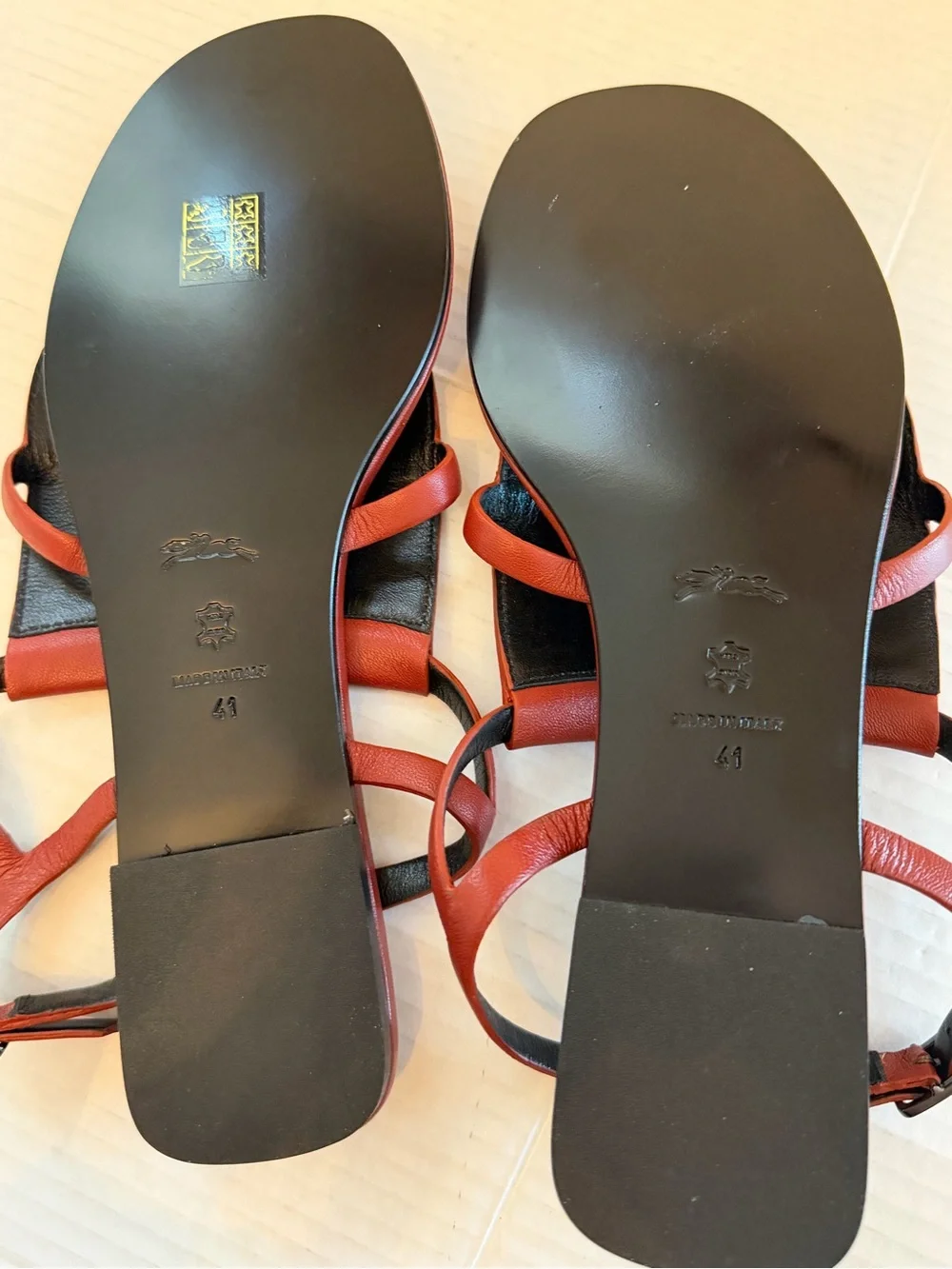 Longchamp le Pilage Shield leather Sandal red Size EU 41 US 10 made in Italy NEW